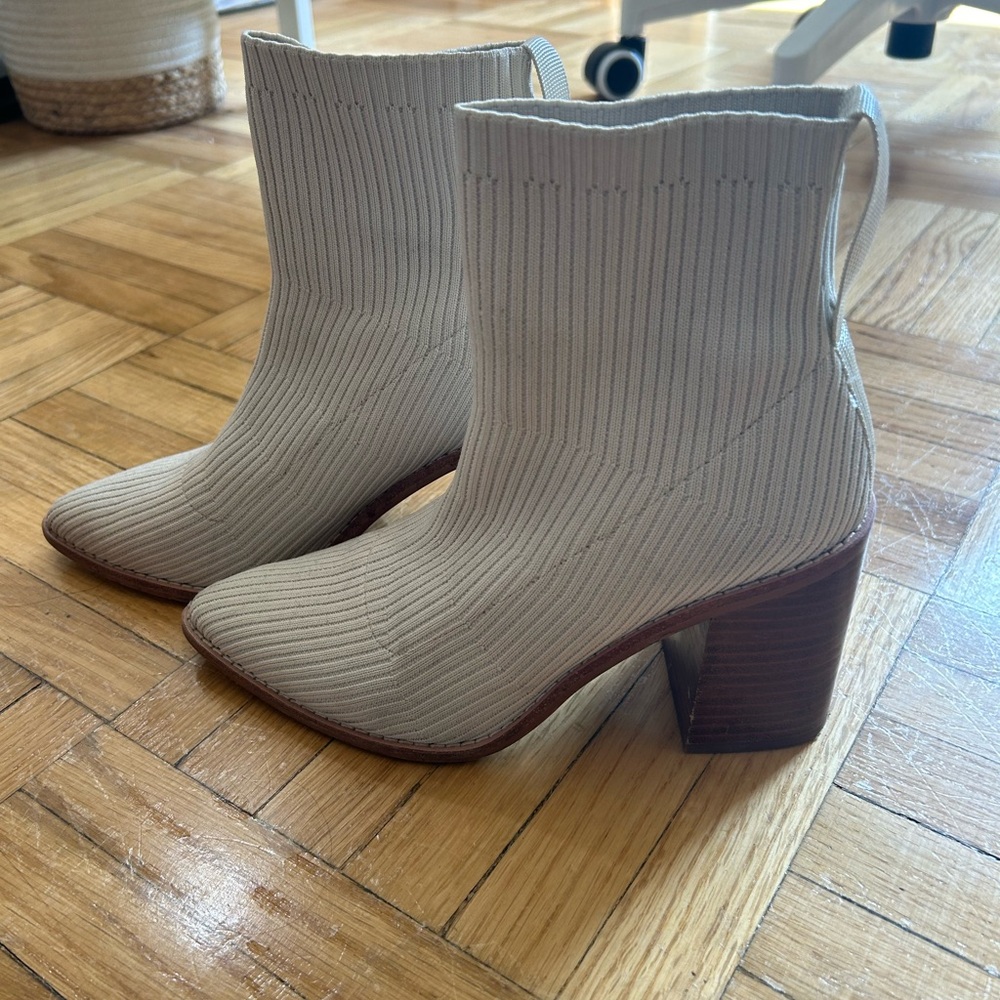 Cream Steve Madden boots